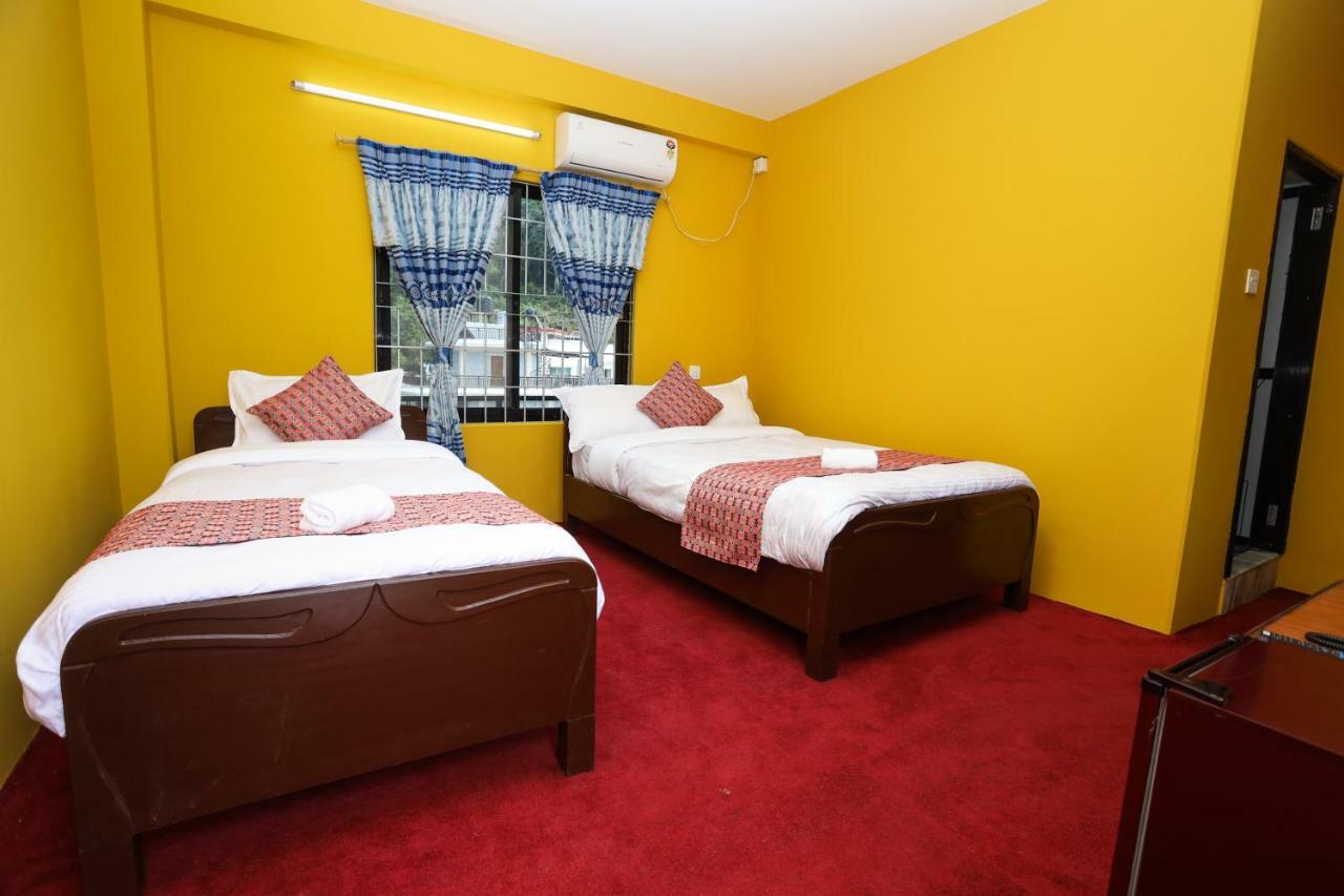 Hotel Blue Magnet Pokhara Dış mekan fotoğraf