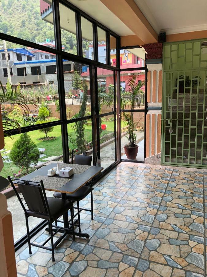 Hotel Blue Magnet Pokhara Dış mekan fotoğraf
